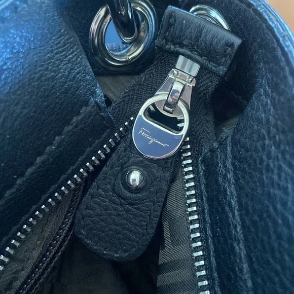 Salvatore Ferragamo Pebbled Leather Satchel/Crossbody - Picture 9 of 11